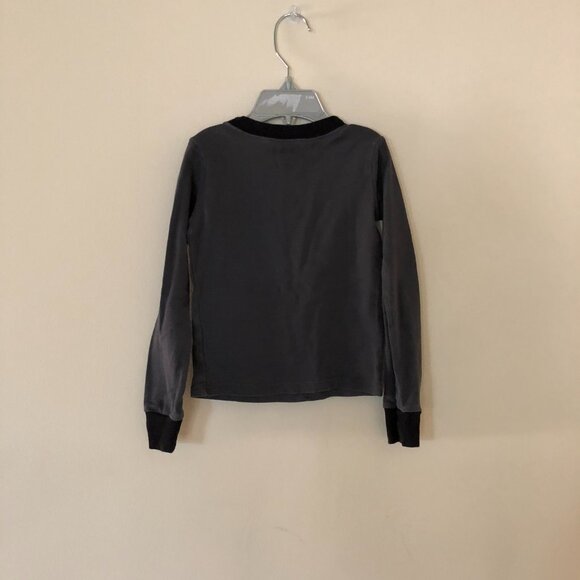 Bundle of Graphic t shirt and long sleeve shirt with sweatpants - Picture 9 of 16